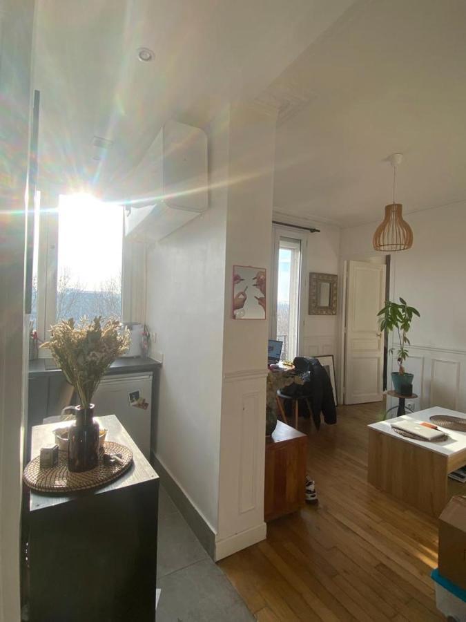 Appartement Ensoleille, Central Et Tout Equipe Avec Vue Tour Eiffel Et Pantheon 파리 외부 사진