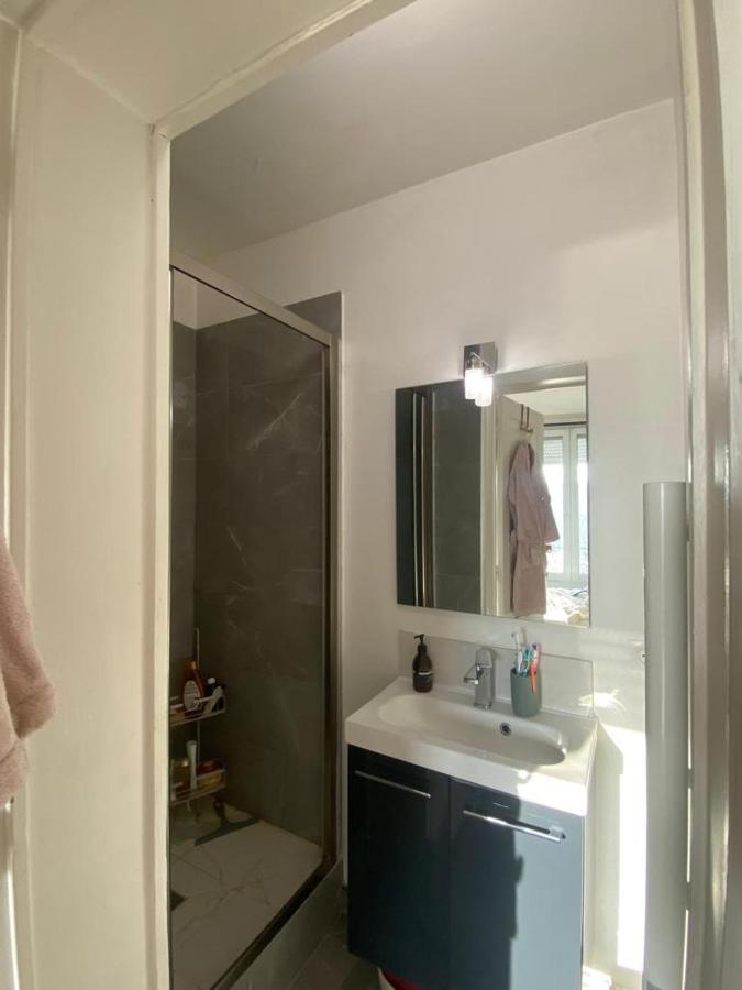 Appartement Ensoleille, Central Et Tout Equipe Avec Vue Tour Eiffel Et Pantheon 파리 외부 사진